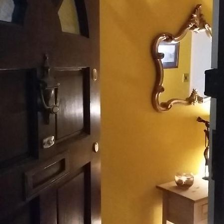 Edinburgh Two Bedroom Apartment With Free Side Street Parking 24 Hours מראה חיצוני תמונה