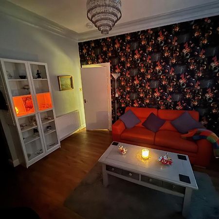 Edinburgh Two Bedroom Apartment With Free Side Street Parking 24 Hours מראה חיצוני תמונה