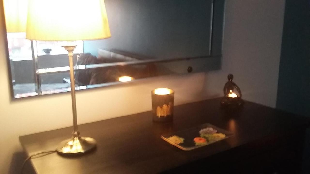 Edinburgh Two Bedroom Apartment With Free Side Street Parking 24 Hours מראה חיצוני תמונה